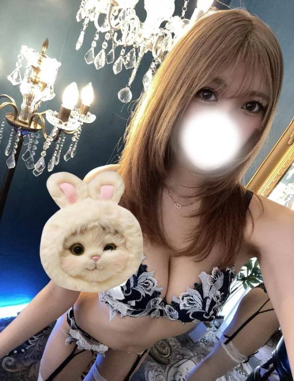 出勤してます🤤