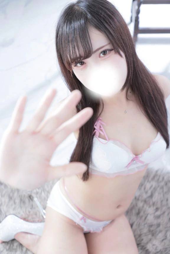 キツキツなのバレてる？///