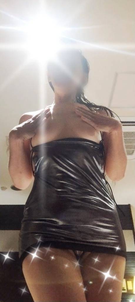 脱ぎ待ちです…🍑🍌