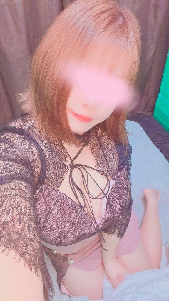 ねぇ、またくっついていい…♡？