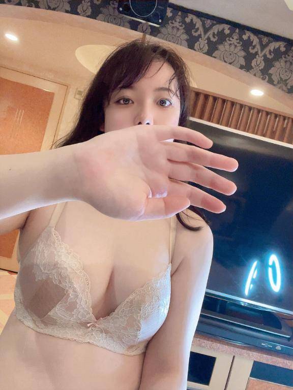 そっちから……来て？