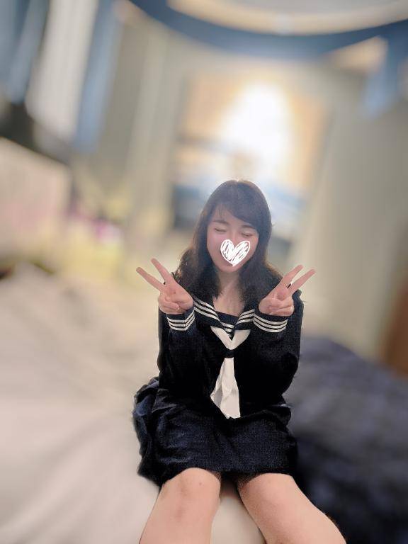ドキドキ、あやりの制服タイム♡
