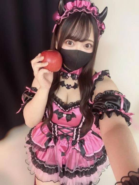 誘惑のリンゴ、召し上がれ♡