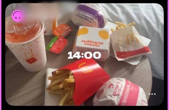 あのちゃんと🍔