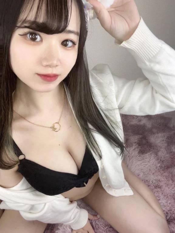 えろい顔見せて👀💕