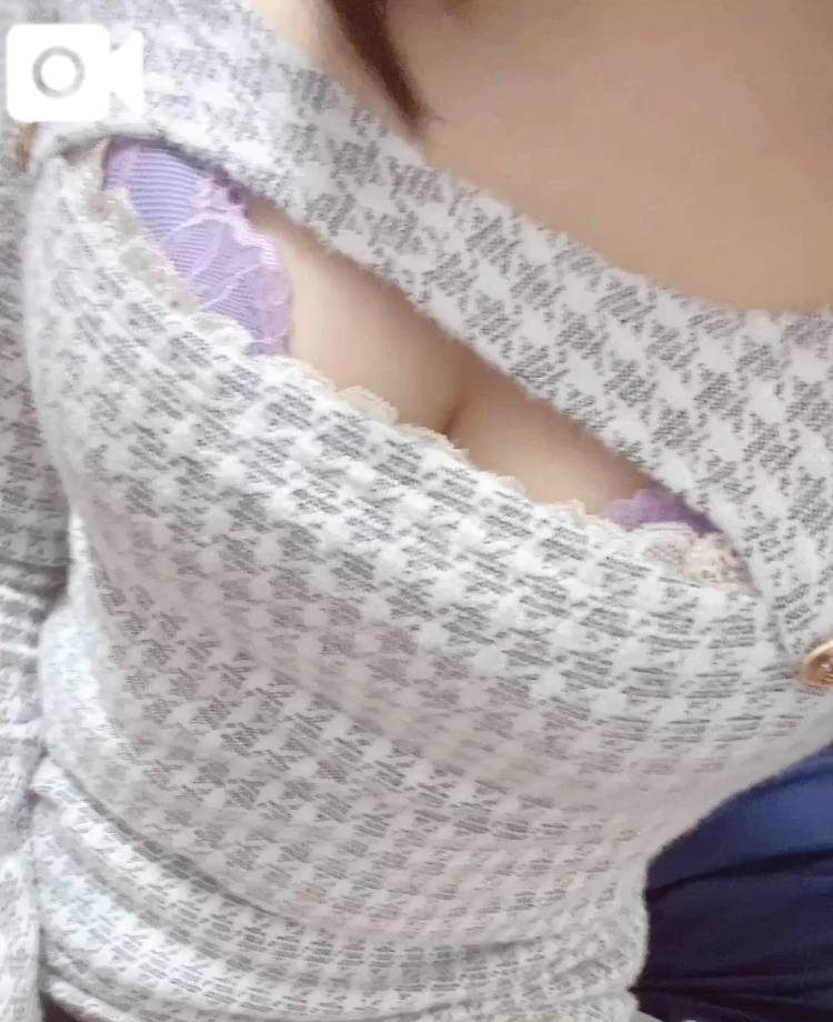 リアル学生のえっちな体見る？🔞🙊💕