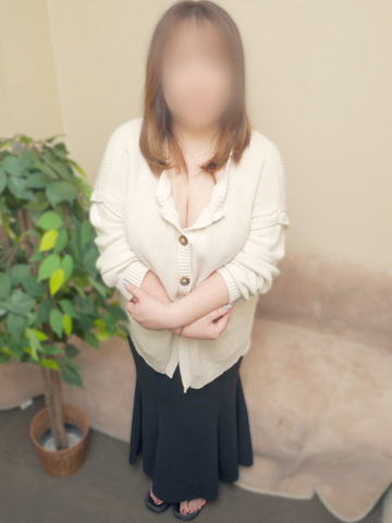 もな（かわいい熟女＆おいしい人妻　町田店）