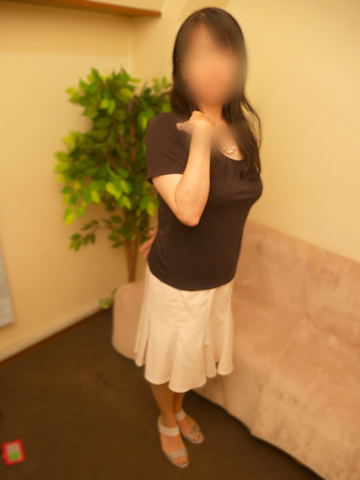 ともみ（かわいい熟女＆おいしい人妻　町田店）