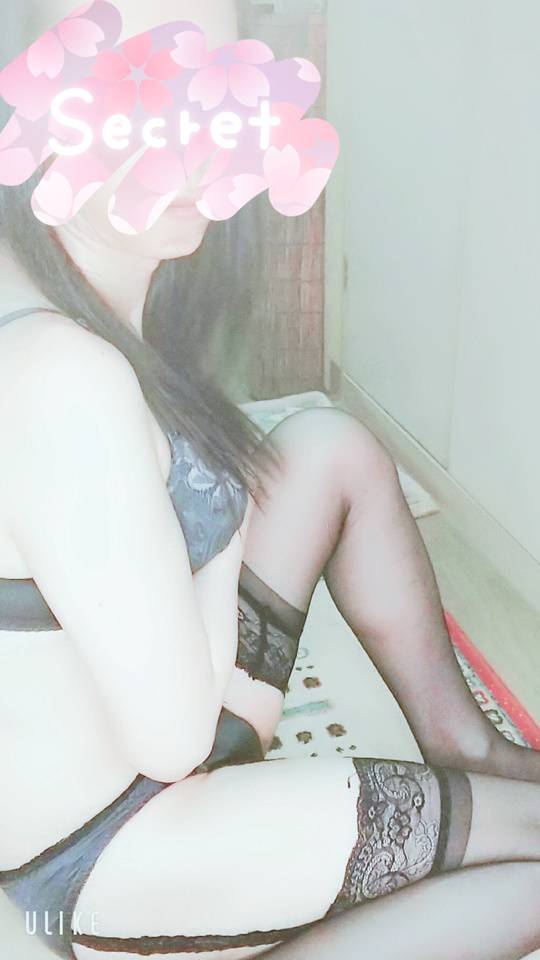 連休明けですね～✨本日出勤いたします