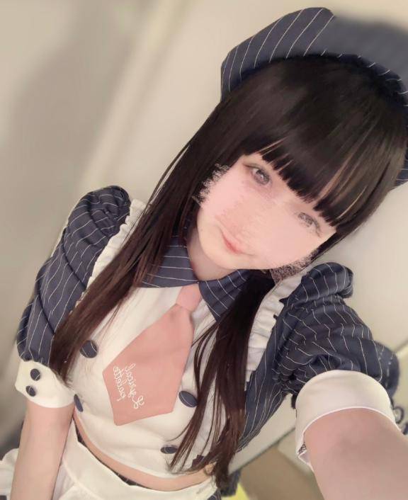 今日12:00からっ❕🐰💞