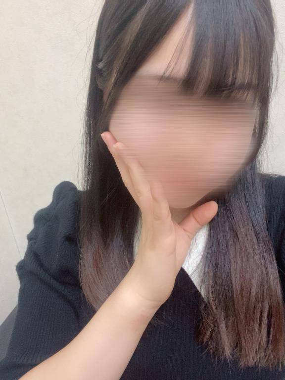 まってます🥹