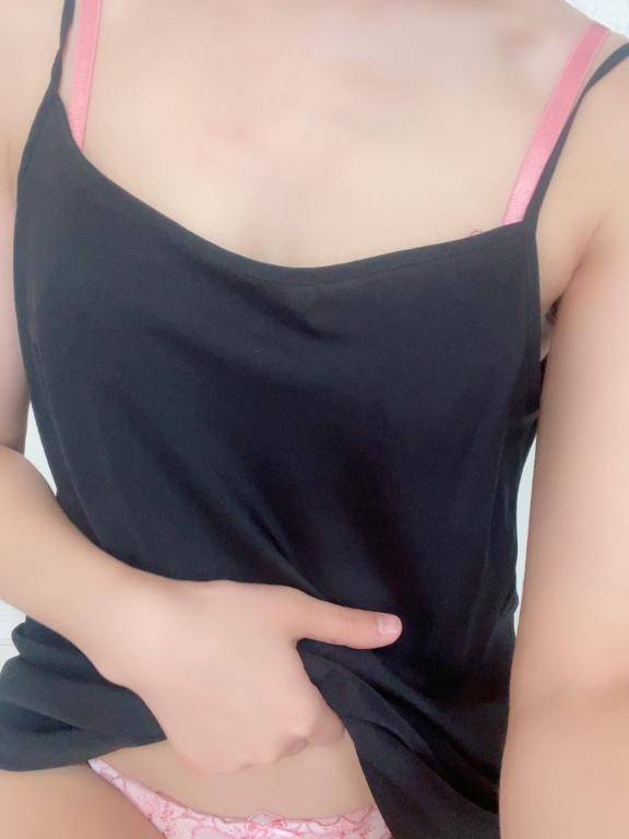 【本日出勤中】灼けるような夏の午後に…🕊️