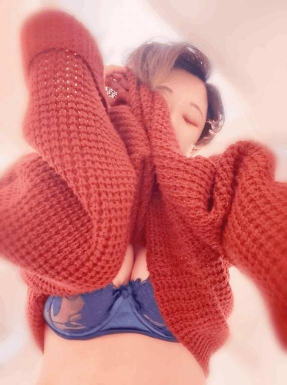 おっぱいで、元気充電⚡️