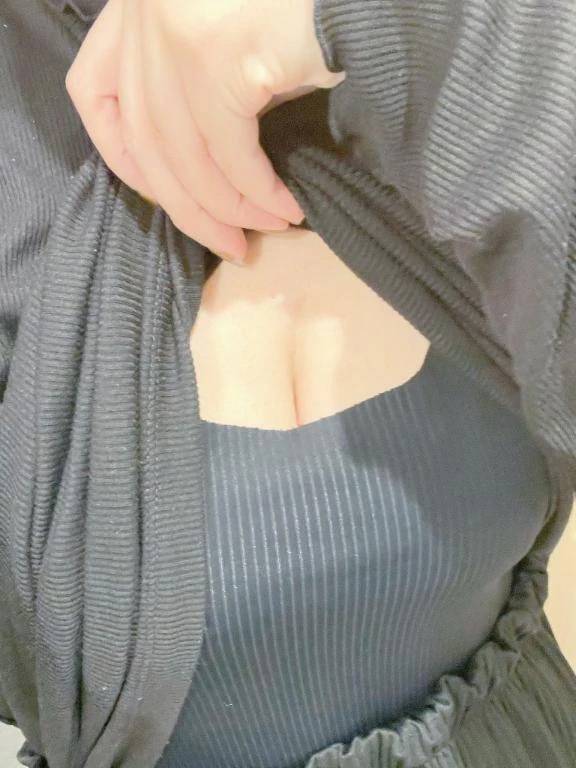 じんわりアツい夜、汗も一緒に