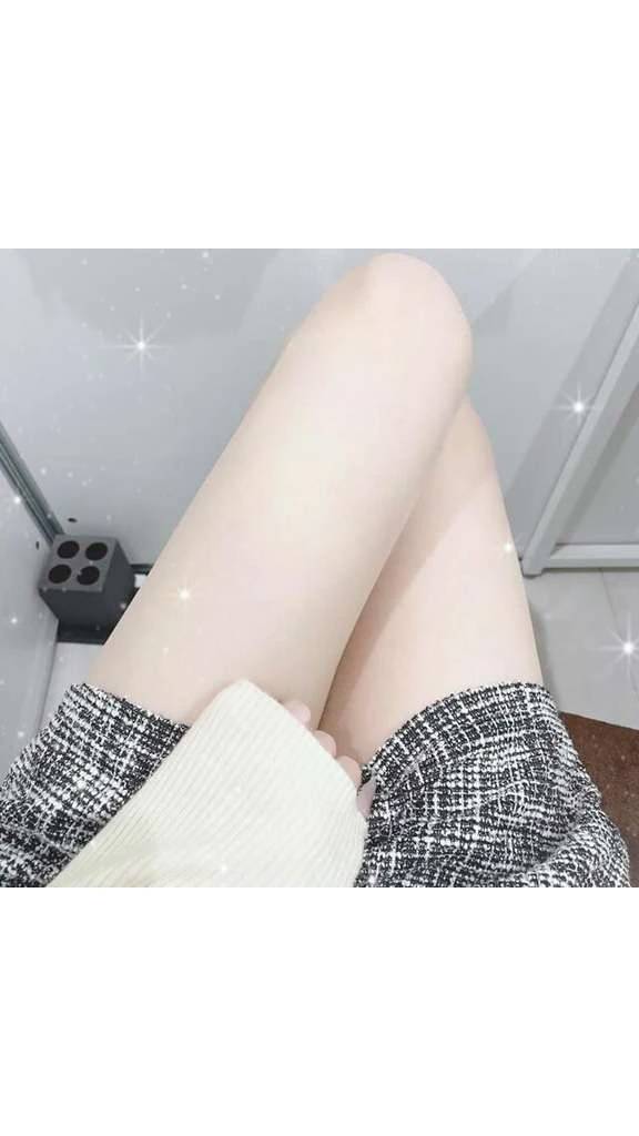 神埼ひな（池袋㊙エステフル勃起）