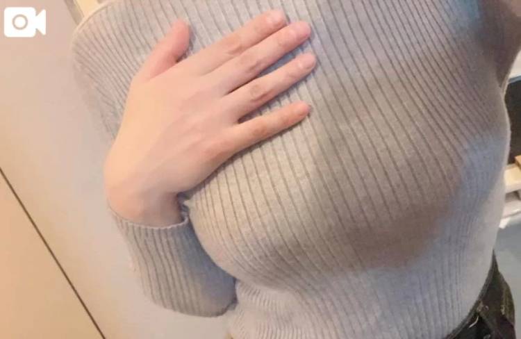 夜更けの思い出ペロペロ👅