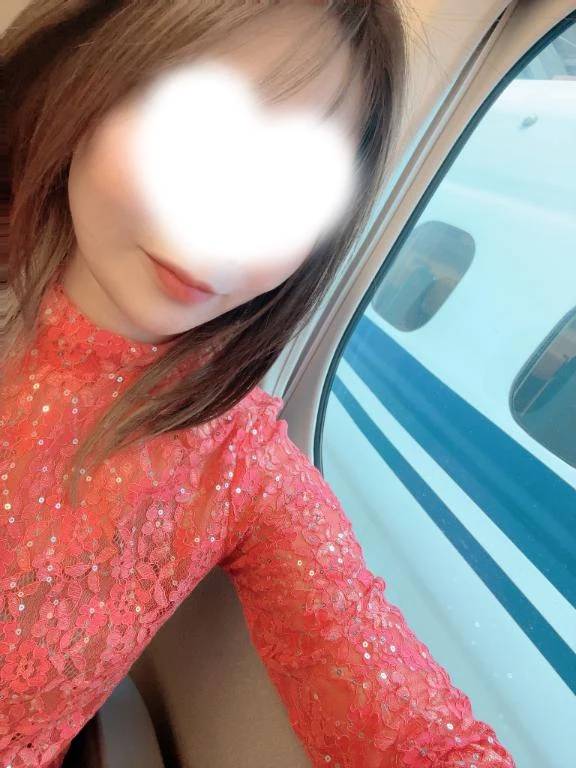 「置いていきなよ😂」ってツッコんで？旅行先でもちょっとだけ頑張るもえですっ🥺