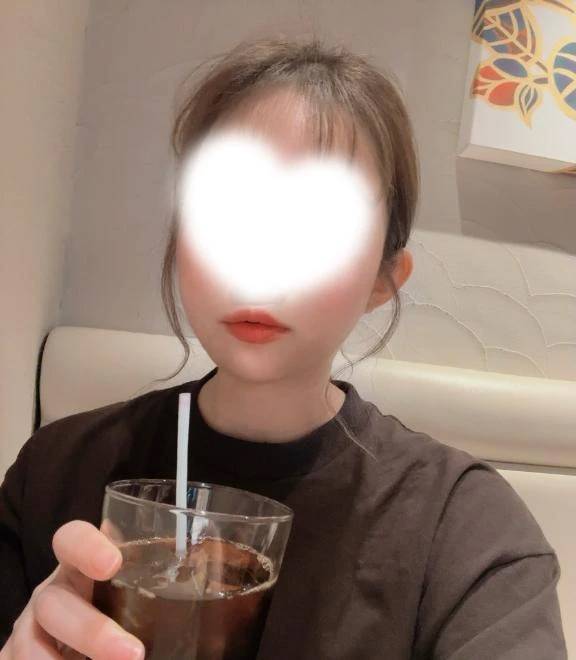 友達に大爆笑されたお腹の膨れ具合😂ただいま！もえの食い倒れ旅✨