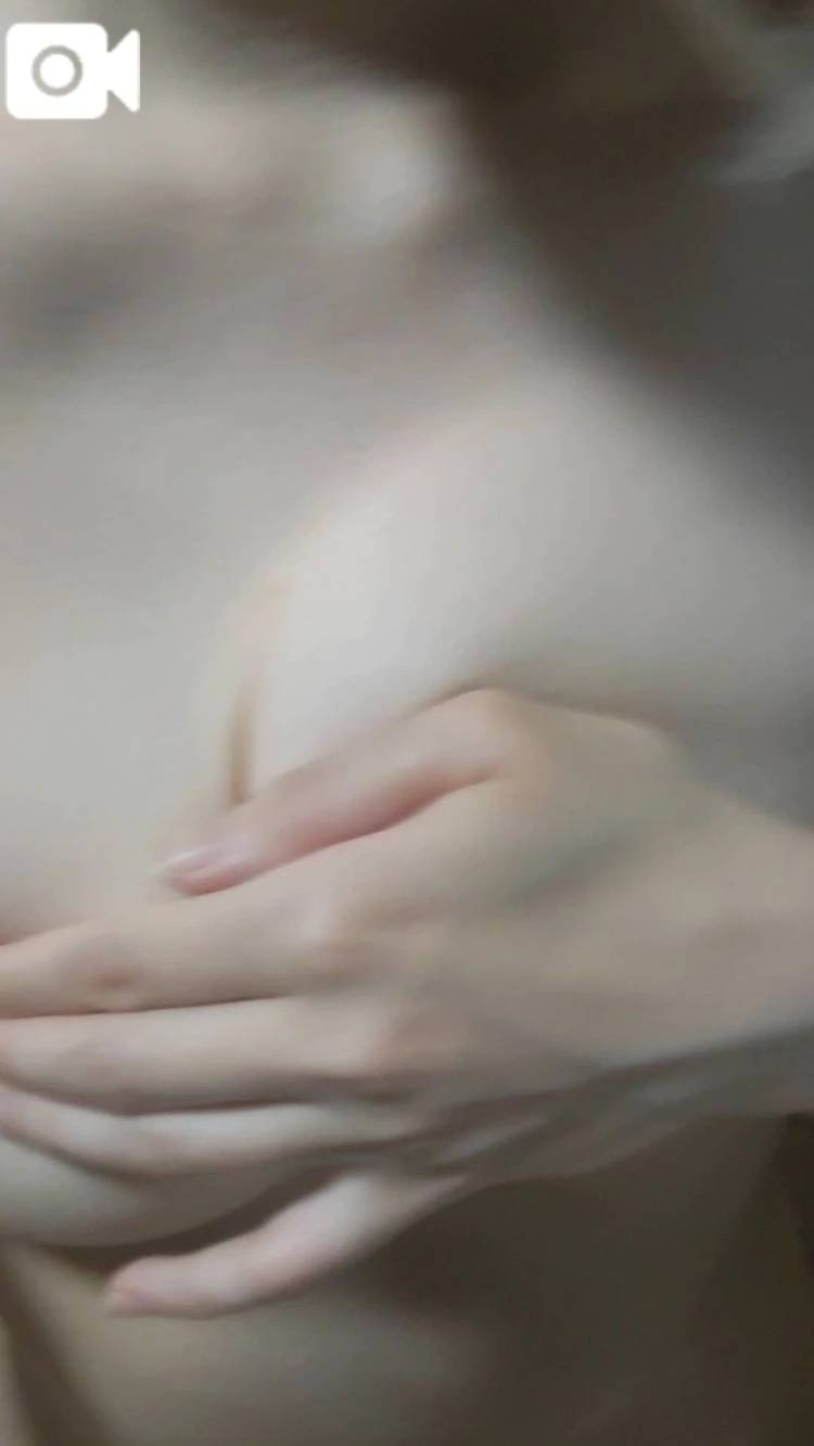 めっちゃ揺れてるの見て？♡