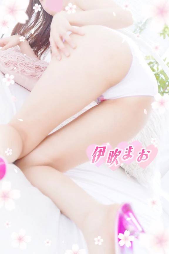 明日は夜の看護師に変身します♡