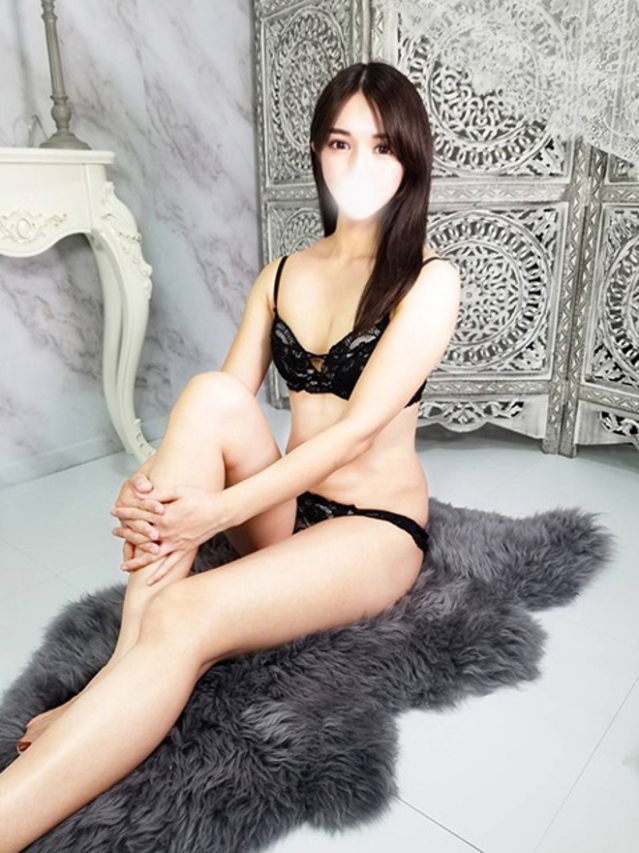 涼風みなみ（池袋㊙エステフル勃起）