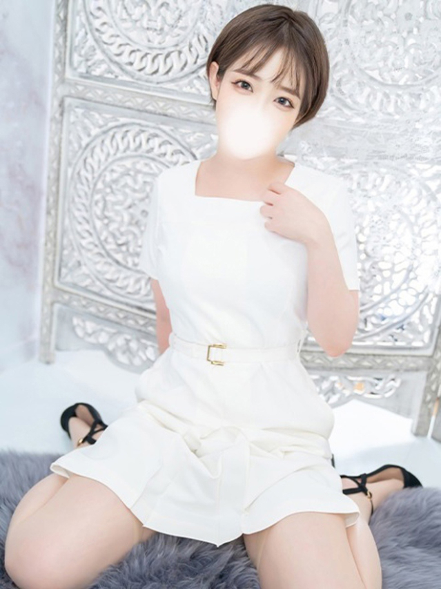 榎下いちか（池袋㊙エステフル勃起）