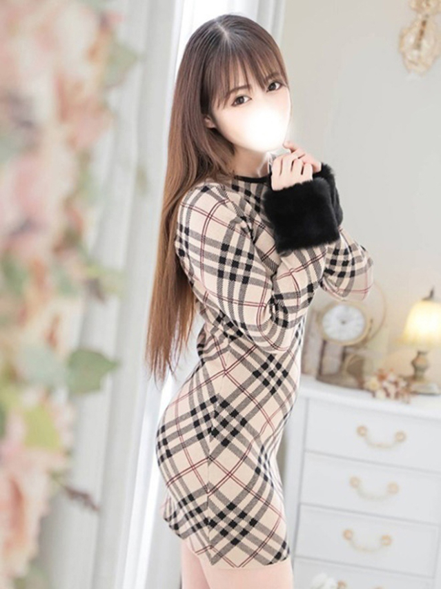 渡辺美波（池袋㊙エステフル勃起）