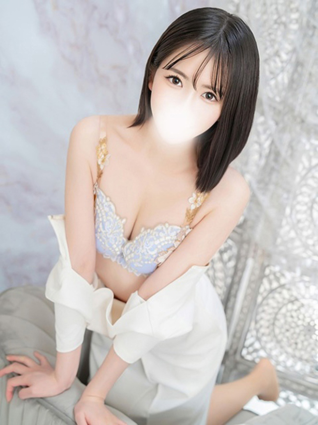 夏目ひかる（池袋㊙エステフル勃起）