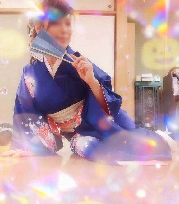 やっとこなせたぁ、笑