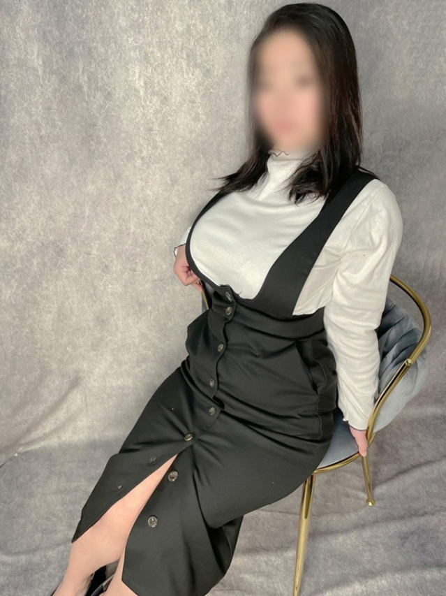 遥(はるか)(松戸デリヘル 熟女ヘブン)