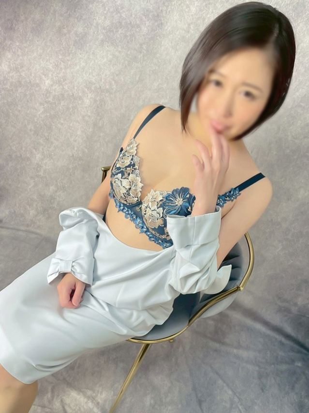 華（はな）（松戸デリヘル 熟女ヘブン）
