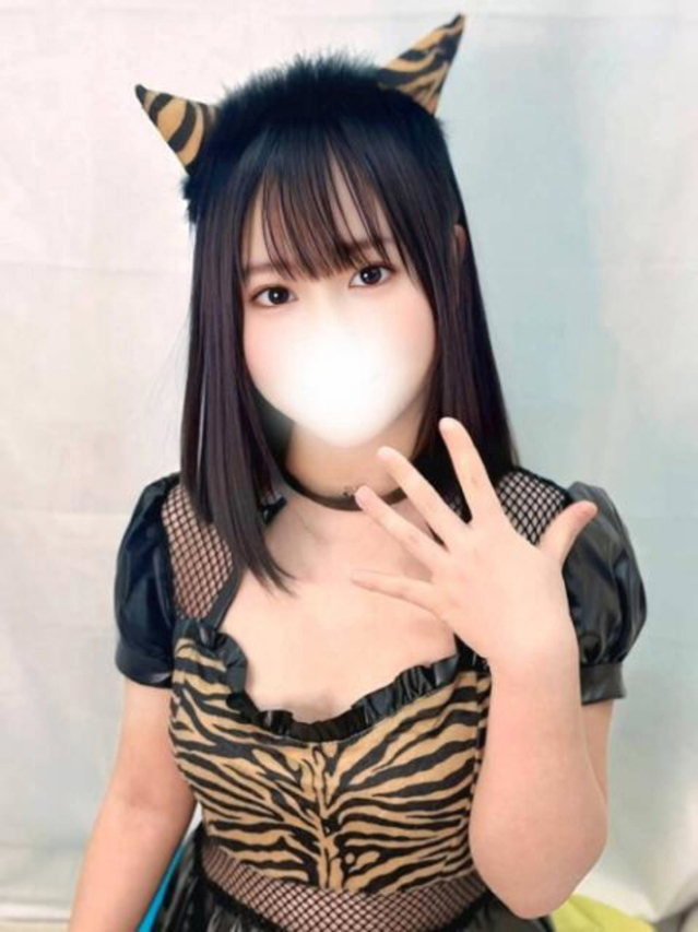 すみれ（楽　マツタケヒロシ）