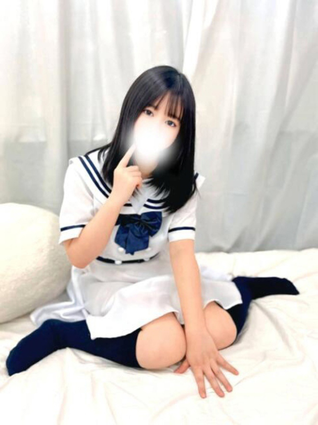 すみれ(楽 マツタケヒロシ)