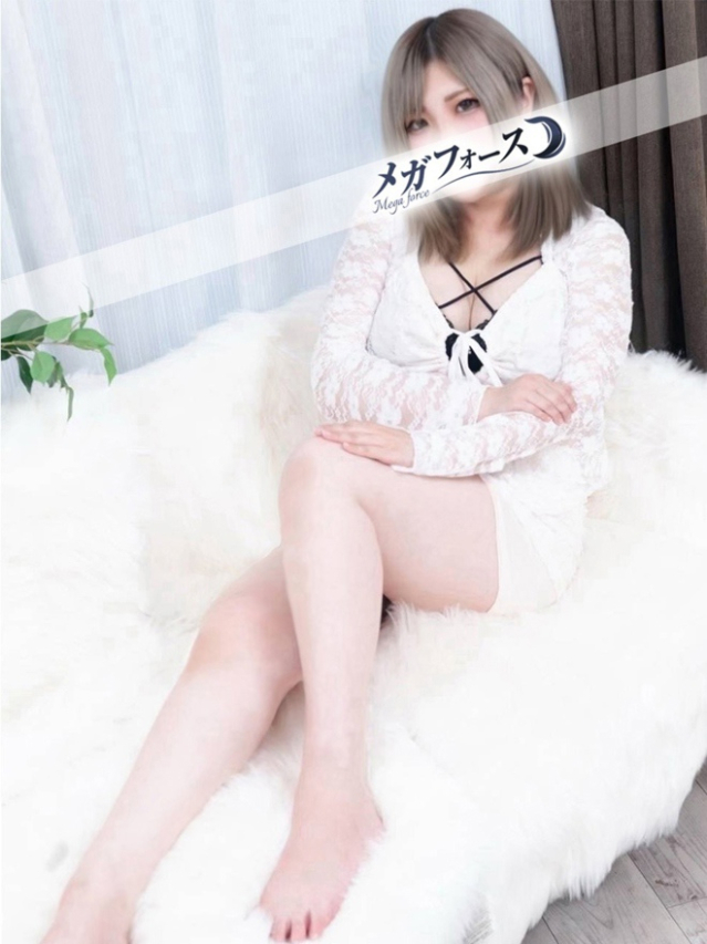 小川(メガフォース)