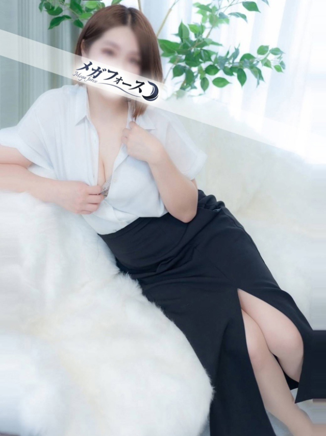 吉岡（メガフォース）