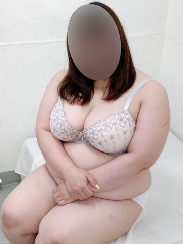 ゆり（水戸　デブ専肉だんご＆人妻　浮気現場）
