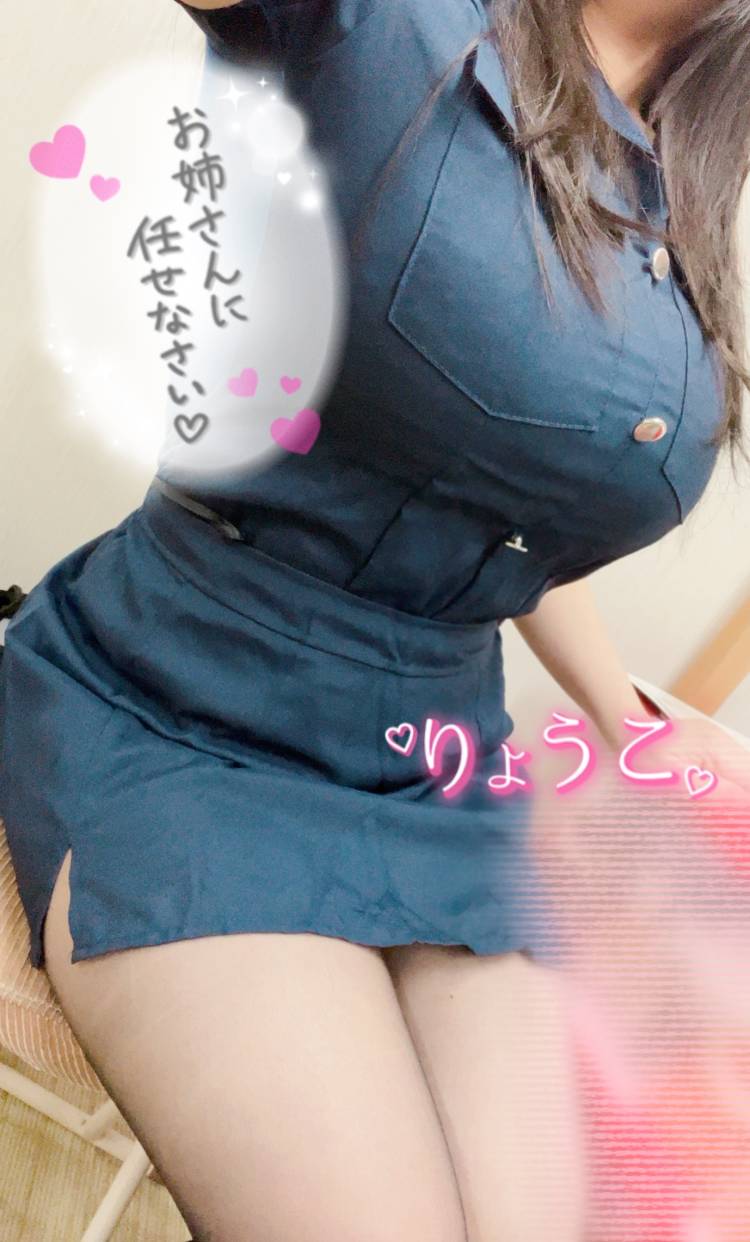 新しいコスがえっちで良い。りょうこ