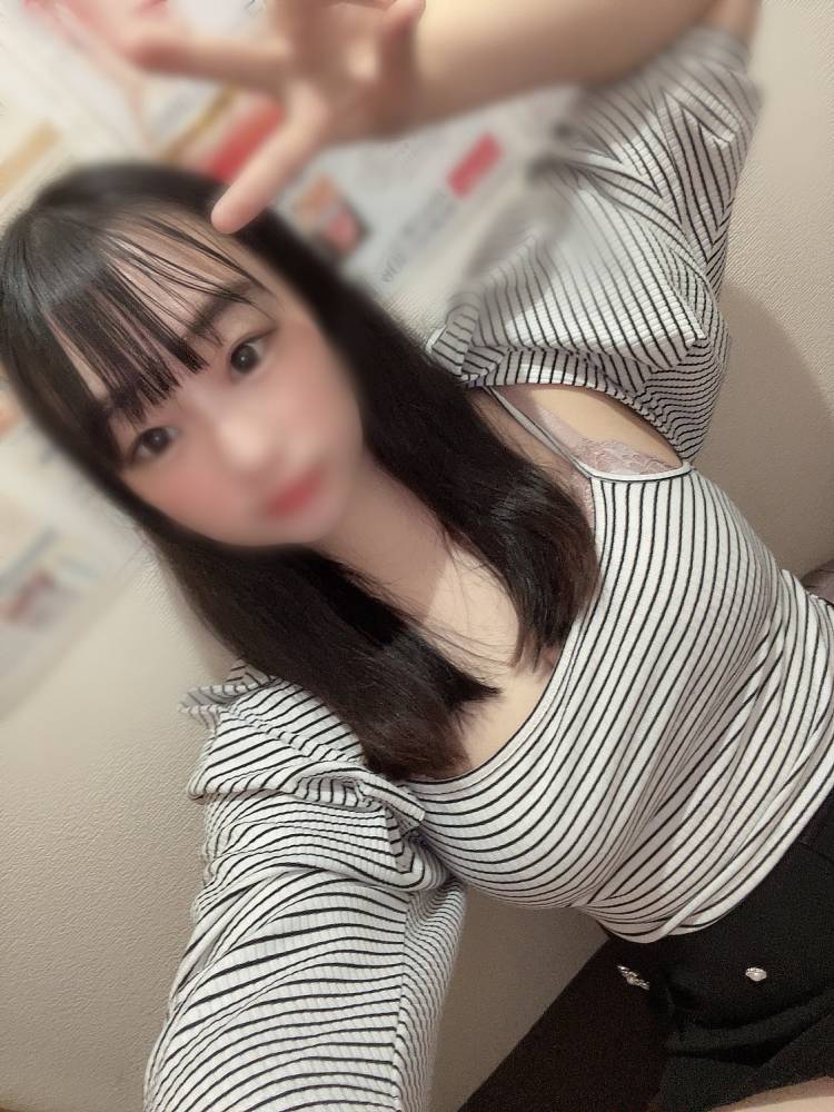 ぱふぱふ動画?ねる