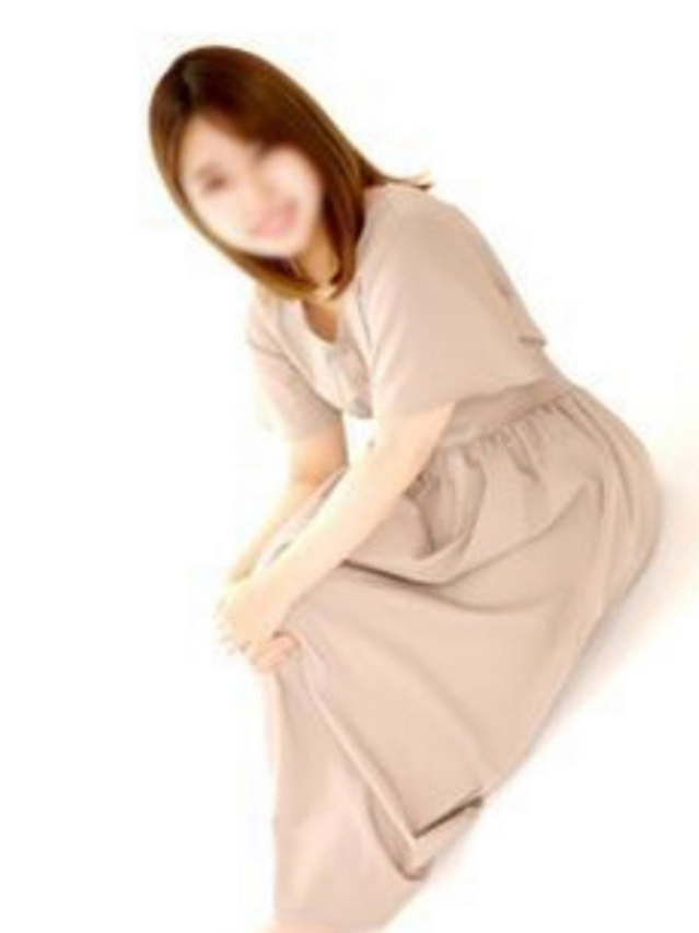 愛（あい）（ミセス・グランデ）