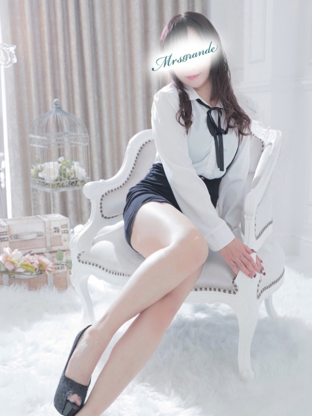 優理亜（ゆりあ）（ミセス・グランデ）