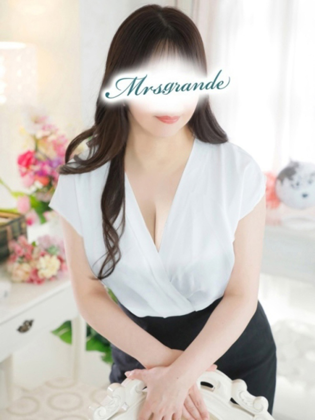 目黒(めぐろ)(ミセス・グランデ)