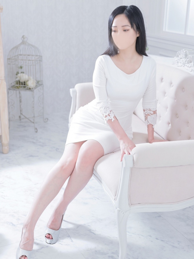佐藤（さとう）（ミセス・グランデ）