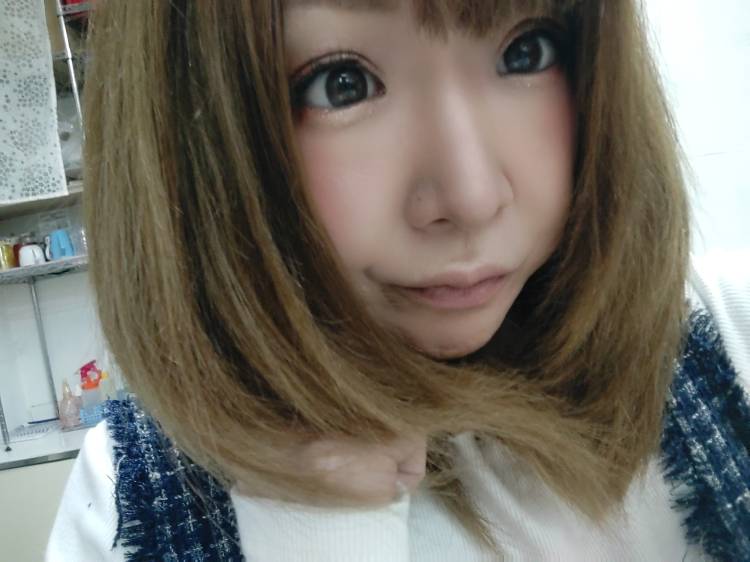 出勤しましたん♡