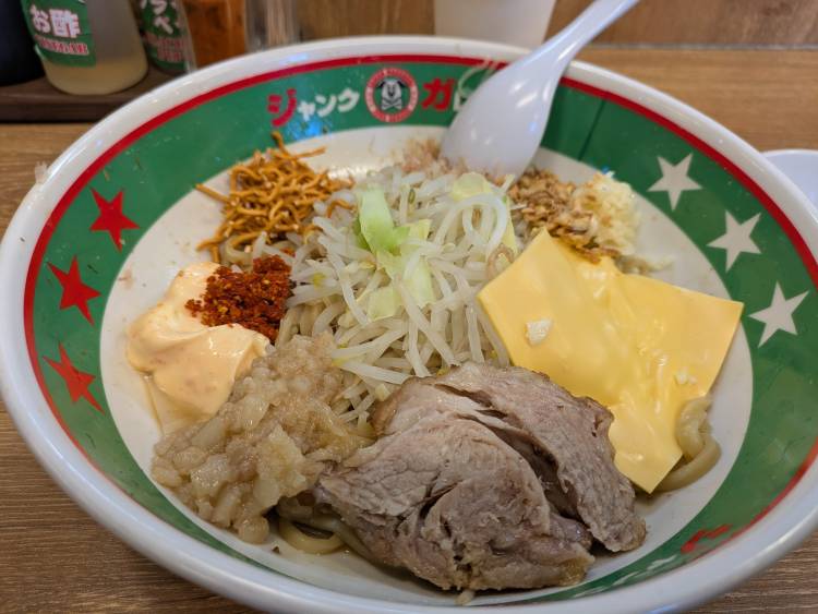 林　玲子（ミセスレヴォアール）