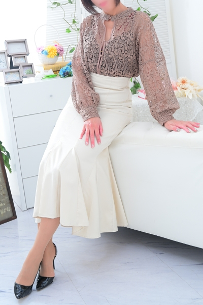 綾野 みか（ミセスレヴォアール）