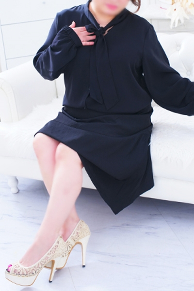 林　玲子（ミセスレヴォアール）