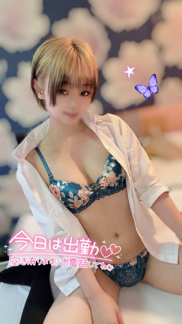 休み明け🫧🤍17時までいるよ🌷.*