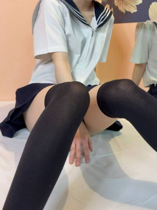 ひな（西川口マーメイド～人魚姫～）