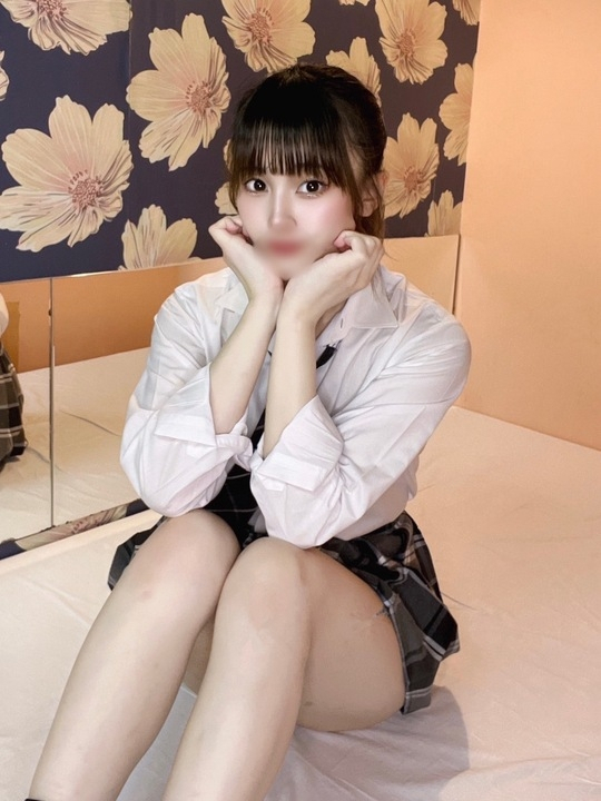 にこ（西川口マーメイド～人魚姫～）