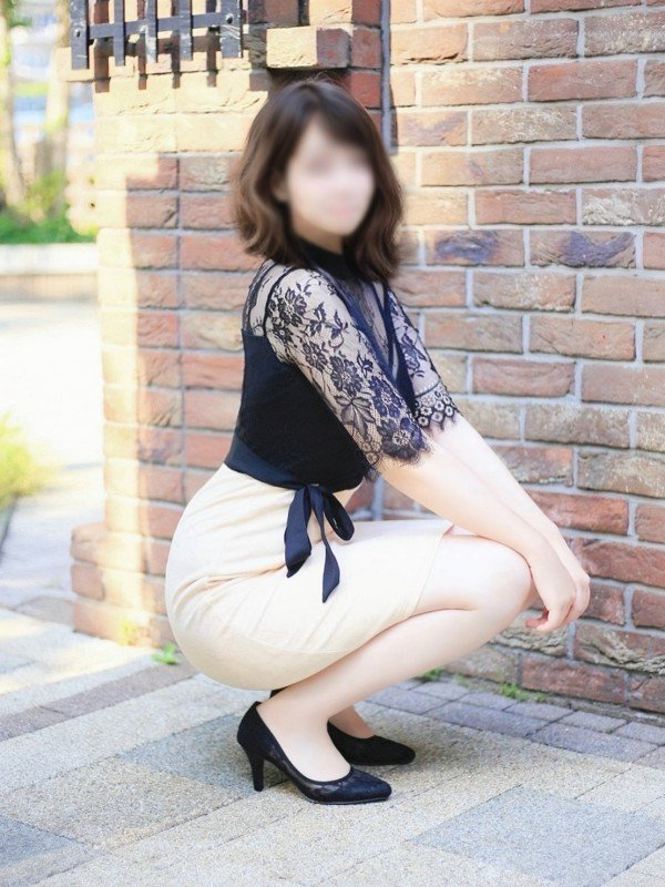 姫路 春奈（こあくまな人妻・熟女たち　 西川口店（KOAKUMAグループ））